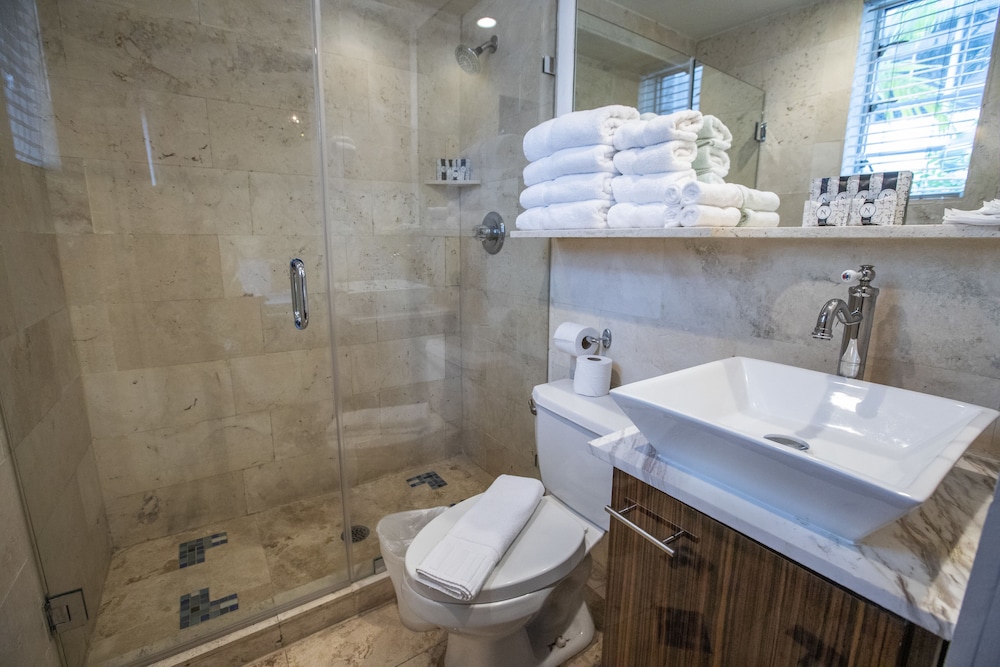 Whitelaw Hotel 23/59