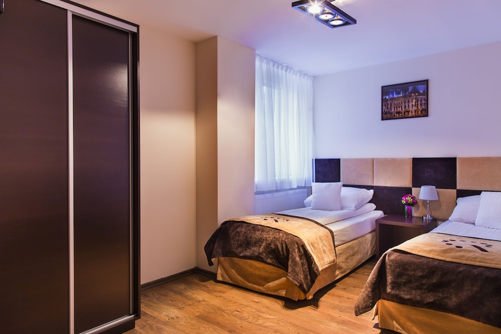 Boutique Hotel's III Pitsudskiego 22/62