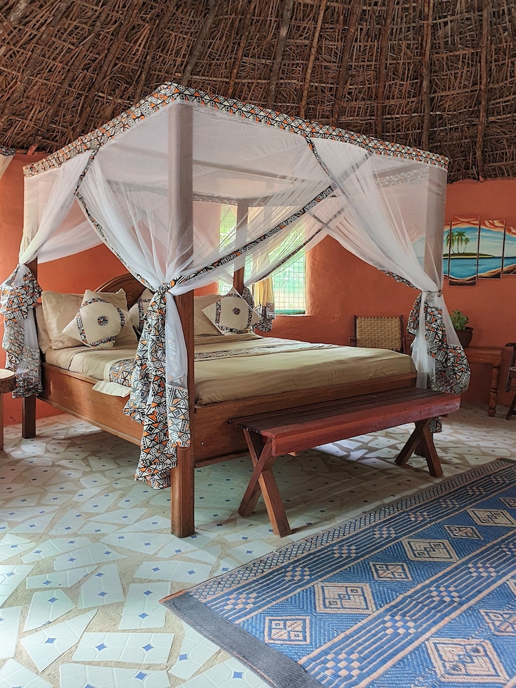 Africa Safari Camp 25/50