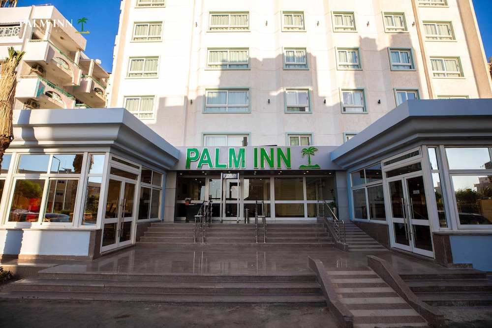 Palm Inn Hotel 3/50