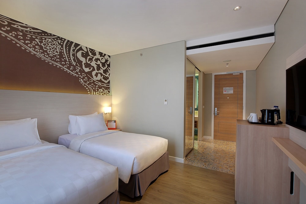 Mercure Solo 12/50