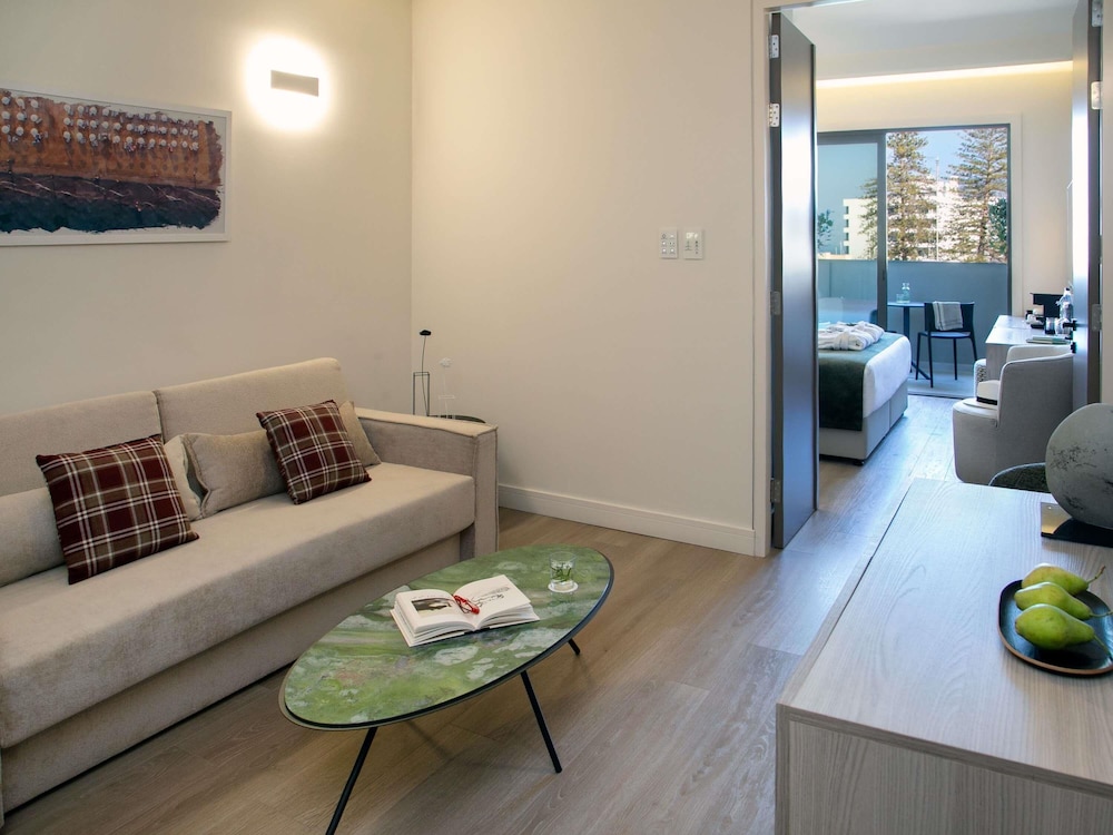 Mercure Larnaca Finikoudes Beach 43/60