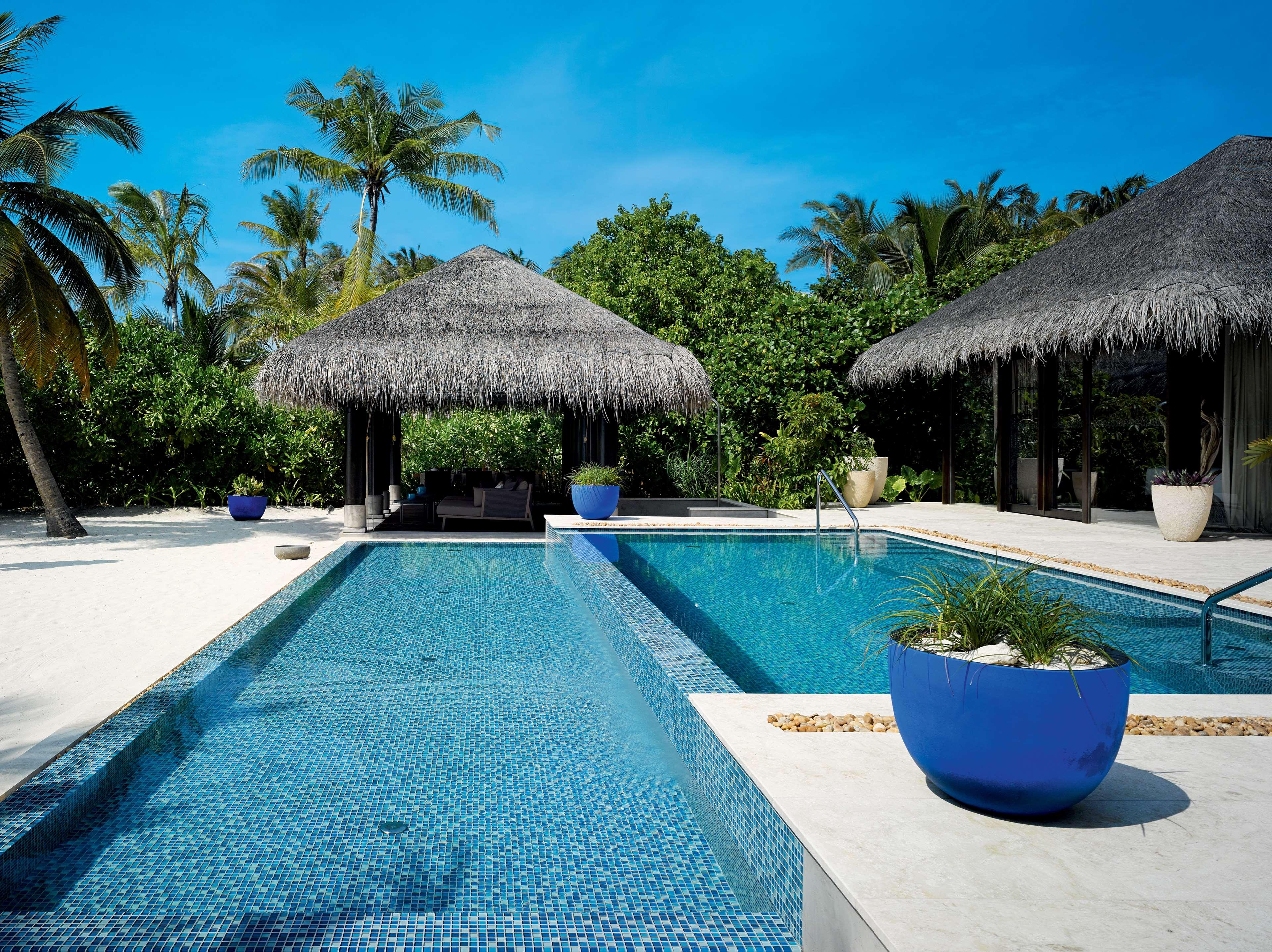 Velaa Private Island 42/46