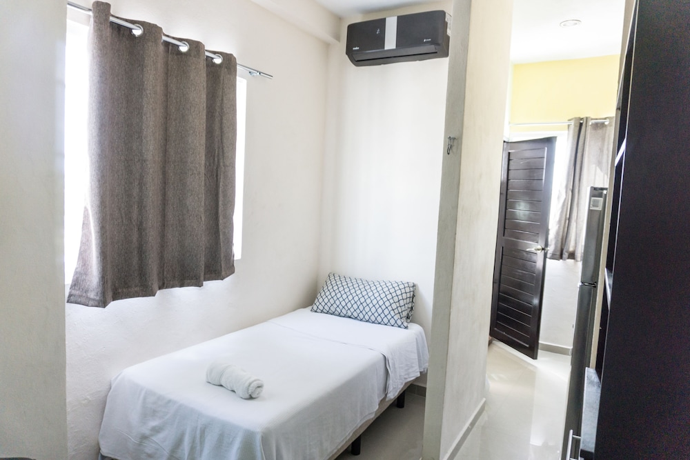 Hotel Suites La Roca 7/32