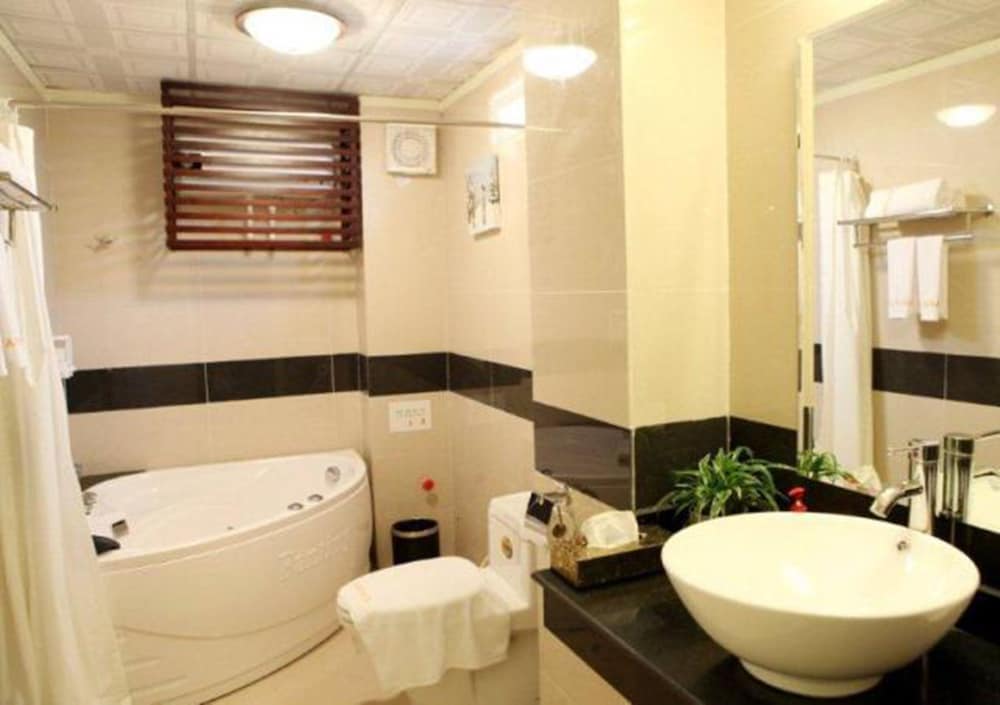 Amore Hotel 47/47