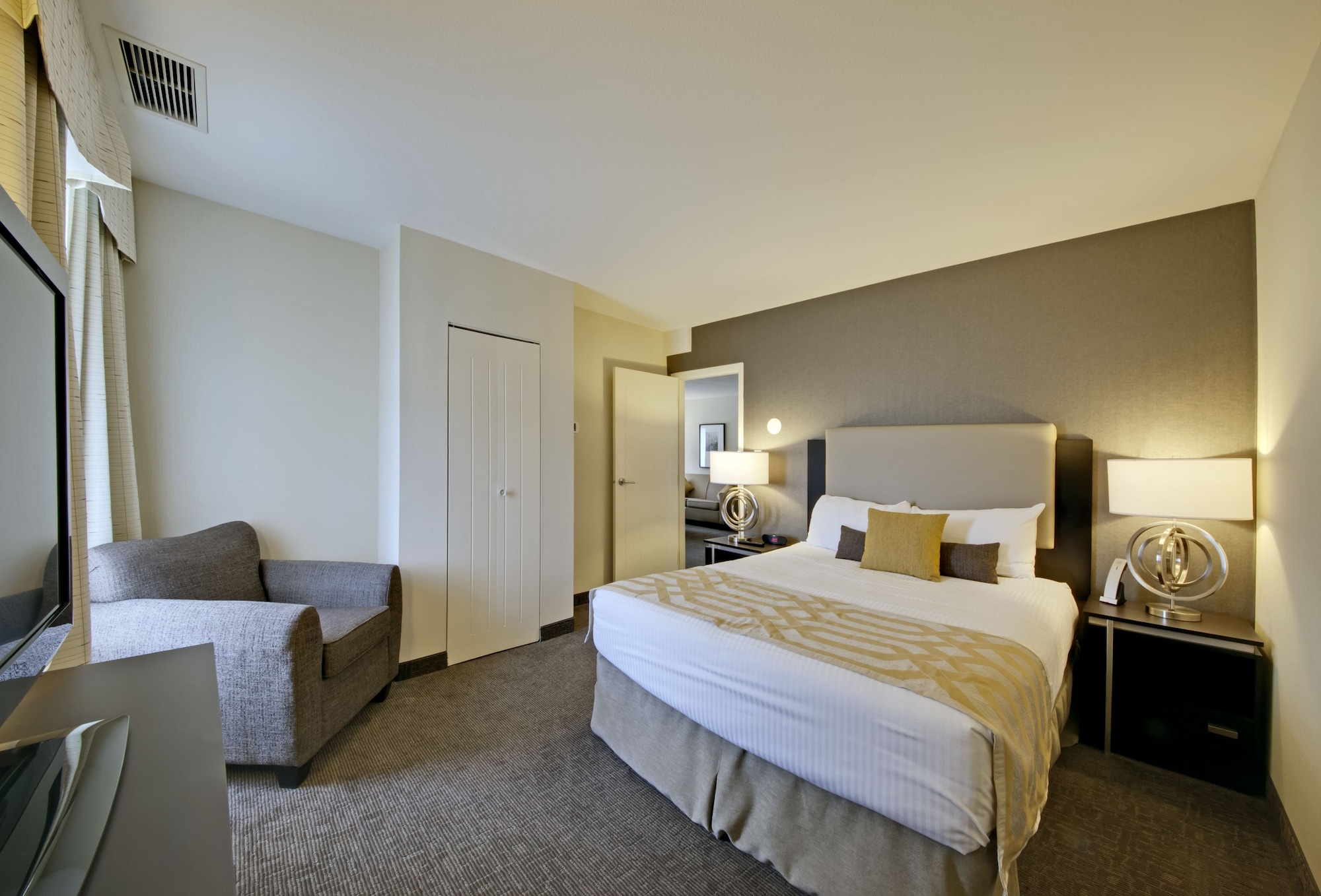 2 Bedrooms, Coast, Premium, Suite, 3 Beds