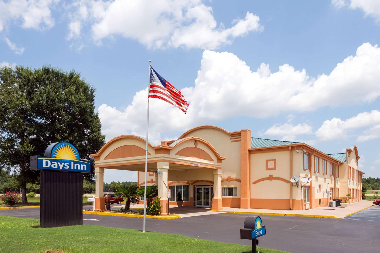 Days Inn By Wyndham Coliseum Montgomery Al 22/26