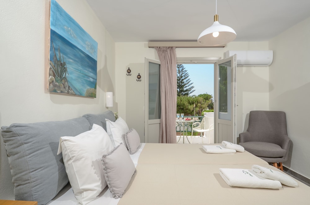 Naxos Beach Hotel 48/71