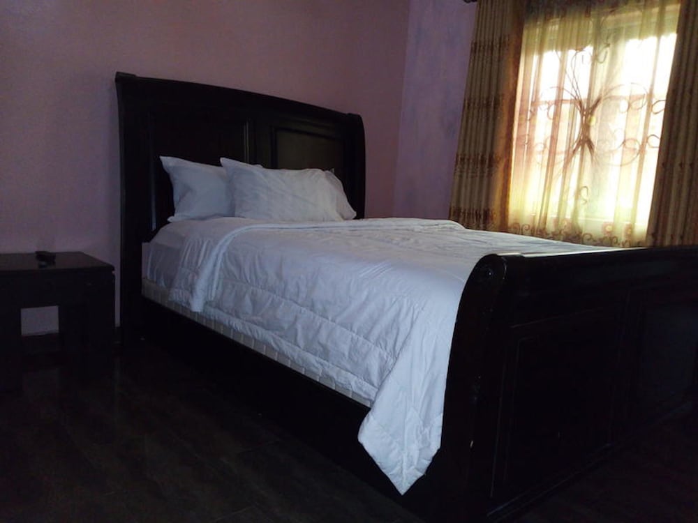 PRESIDENTIAL, TWIN BEDS