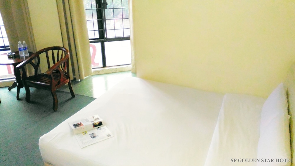 Sp Golden Star Hotel 19/25