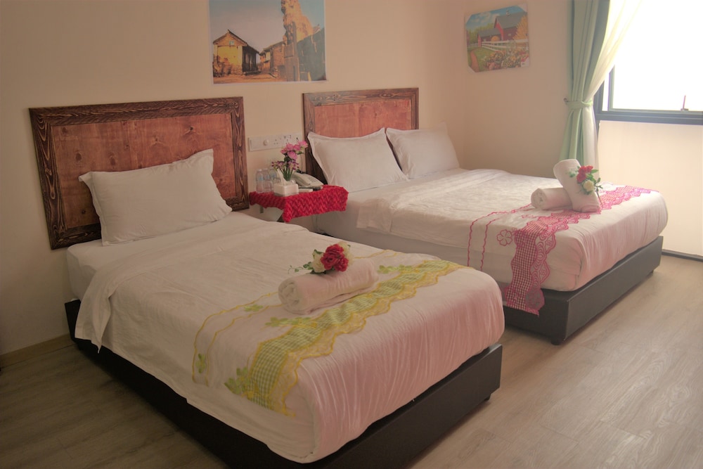 S8 Boutique Hotel 13/68