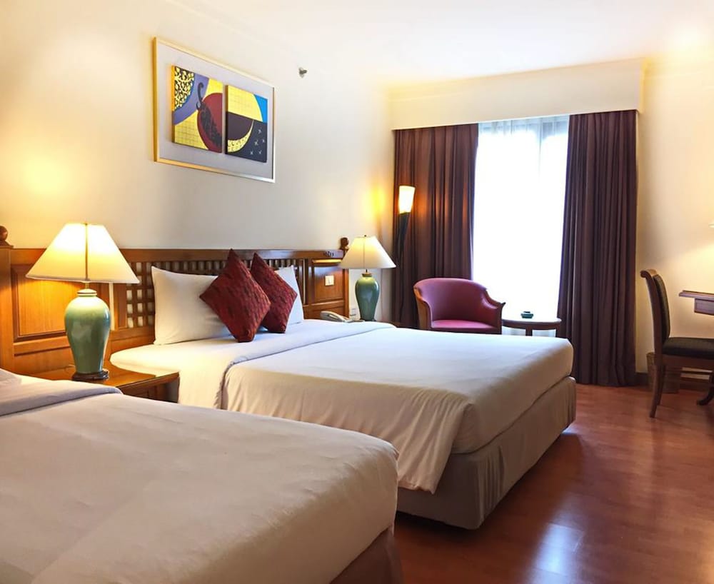 Silom Serene Boutique 20/65