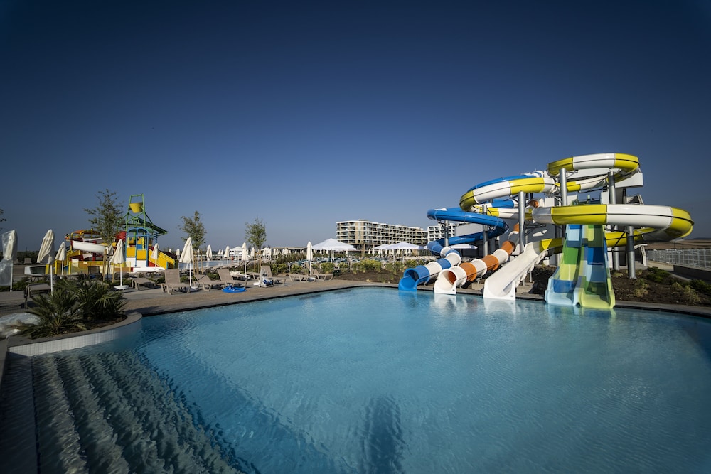 Wave Resort 70/70