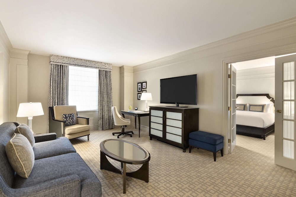 Fairmont Hotel Vancouver 44/67