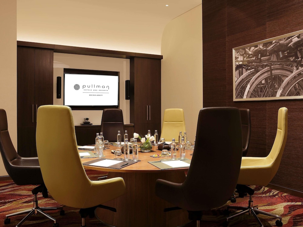 Novotel New Delhi Aerocity 52/64
