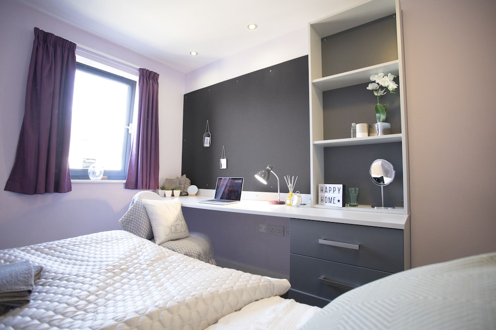 Beaverbank Place - Campus Residence 13/41