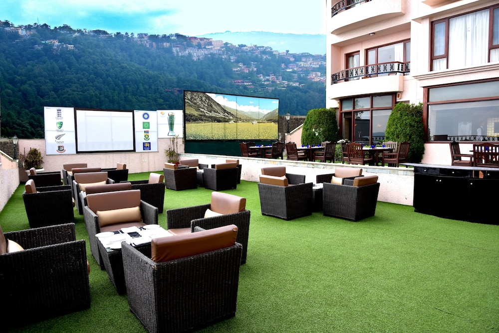 Radisson Hotel Jass Shimla 42/50