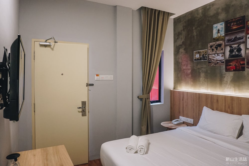 Ciq Hotel At Jalan Trus 24/54