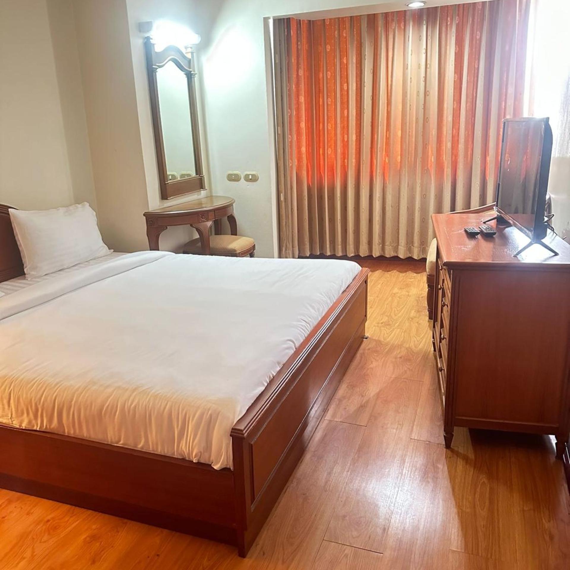Deluxe, Suite