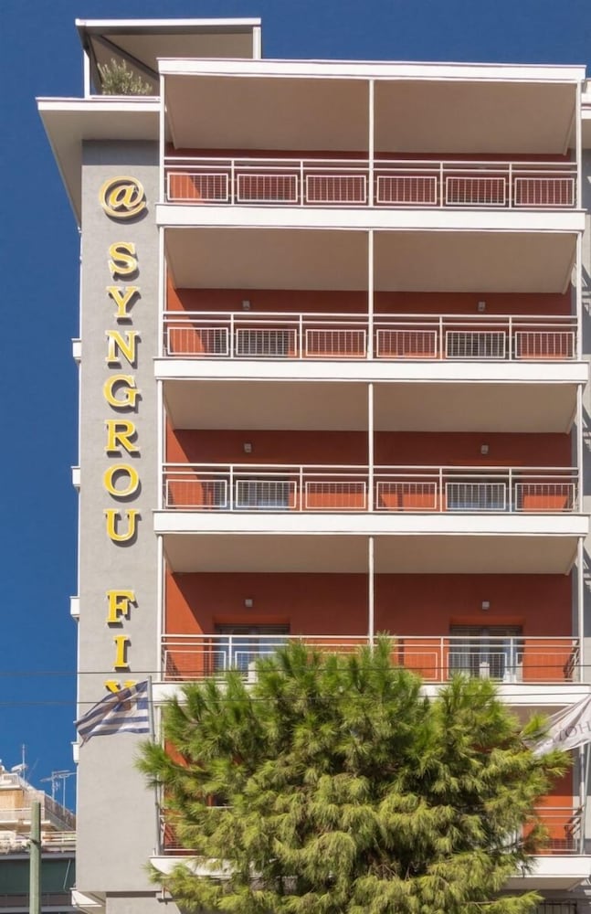 Hotel @ Syngrou Fix photo1