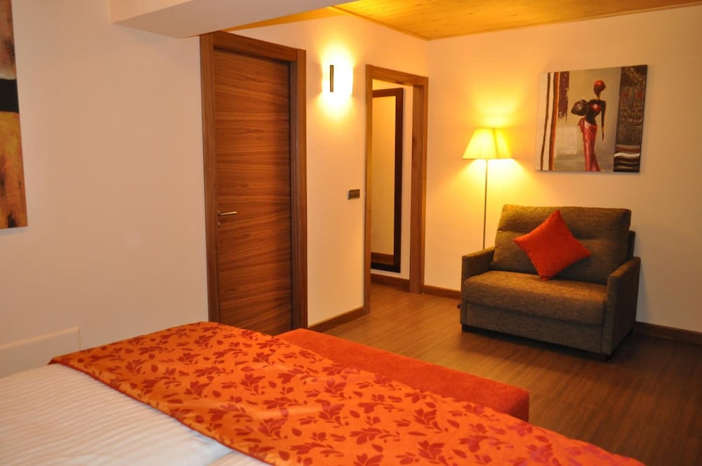 Solineu Hotel 25/48