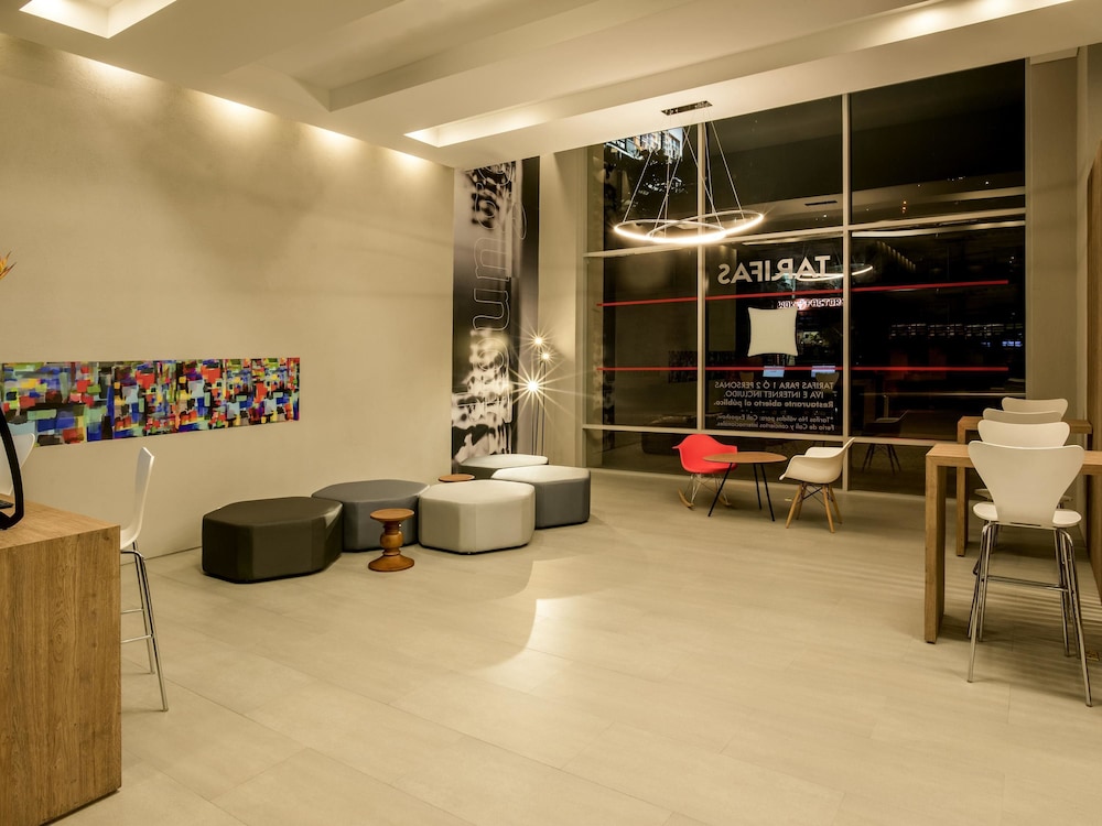 Ibis Cali Granada 51/75