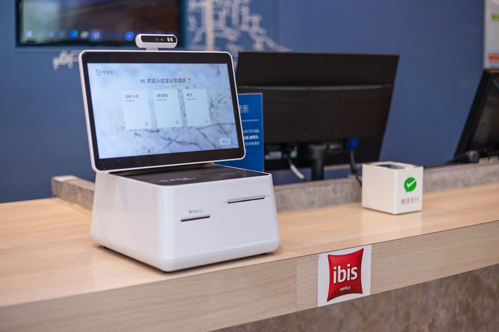 IBIS SHANGHAI LIANYANG 36/44