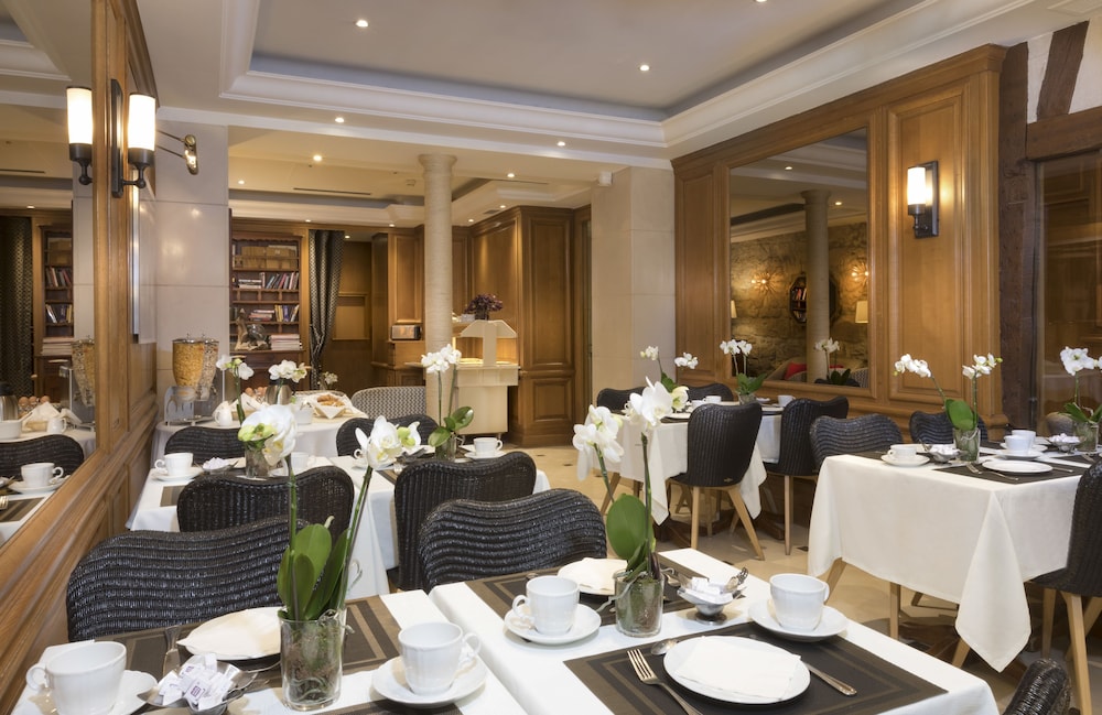 Dauphine Saint Germain Hotel 56/70