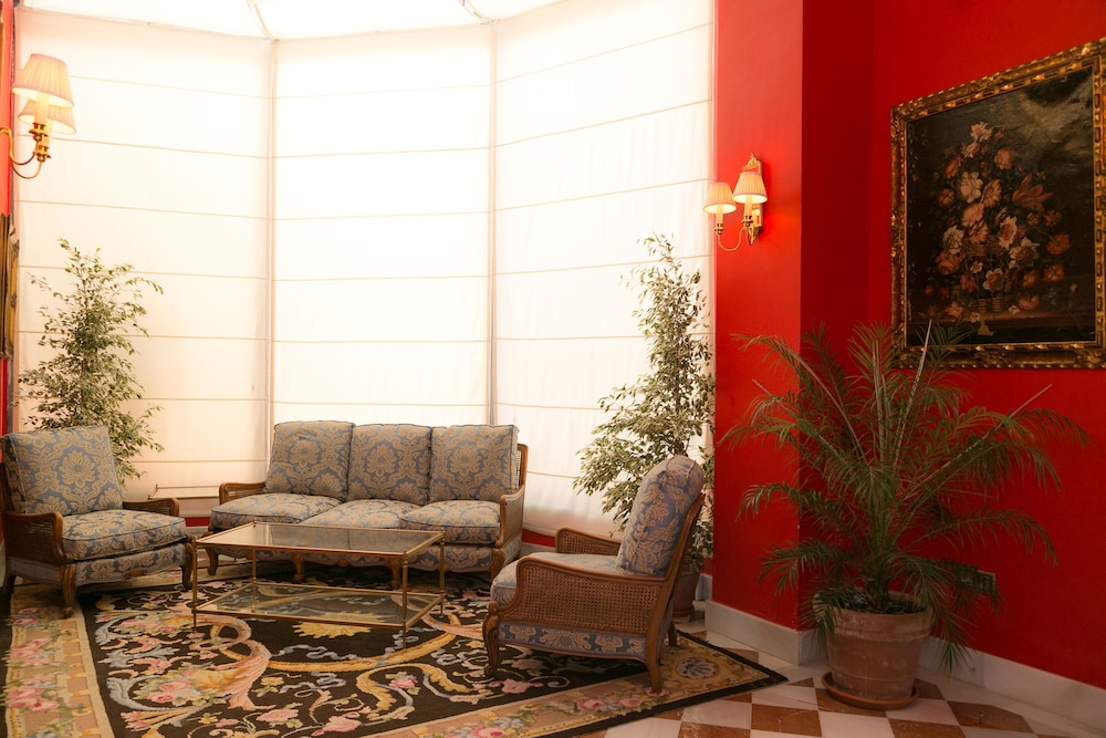 Hotel Ateneo Sevilla 34/50