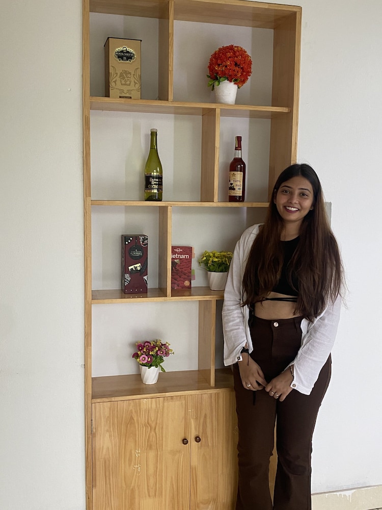 Hanoi Airport Suites Hostel & Travel 5/25