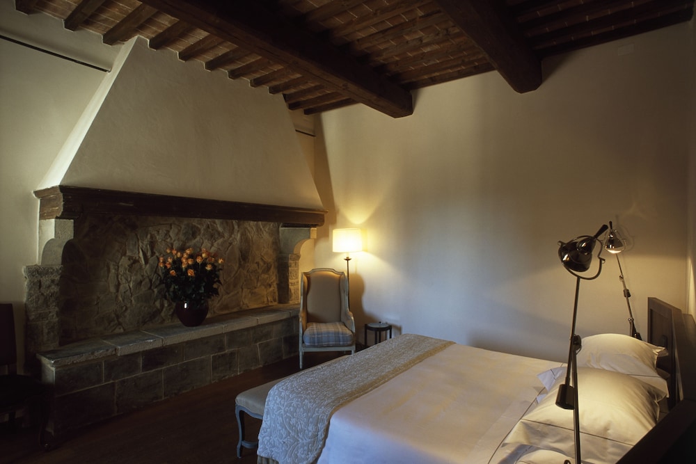 Castel Monastero 33/100