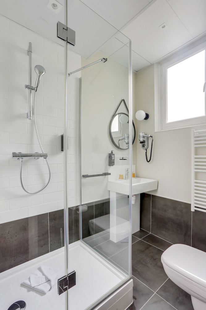 Ibis Daumesnil Porte Doree 40/42