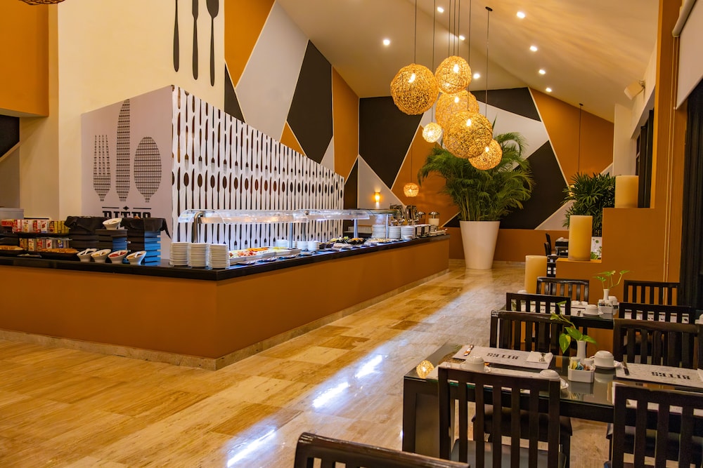Oh! Cancun The Urban Oasis & Beach Club 8/59