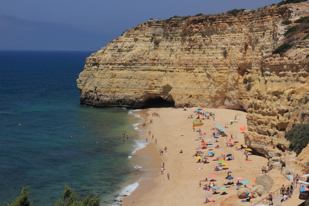 Rocha Brava Village Resort 72/77