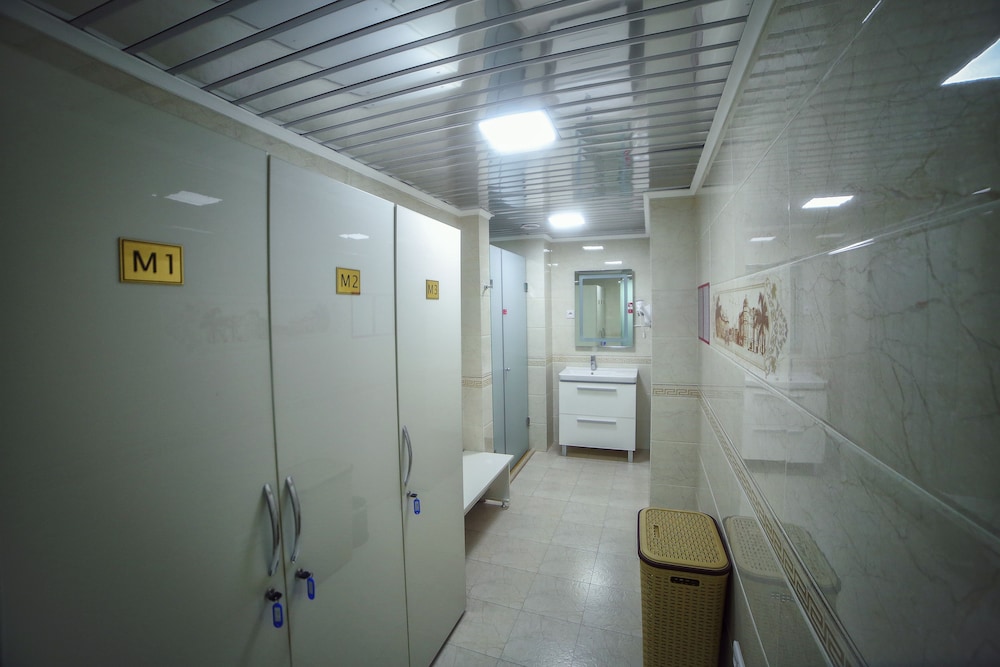 City Hotel Bishkek 47/68