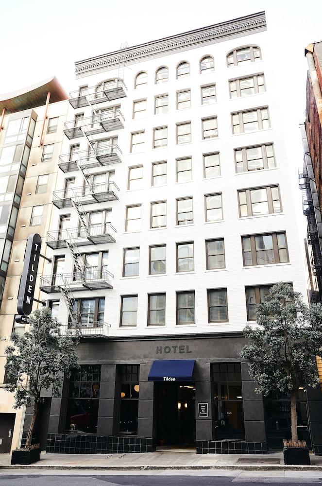TILDEN HOTEL thumb 4