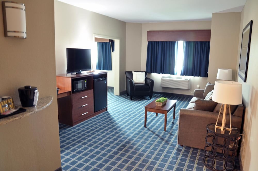 Brookstone Lodge Suites 21/35