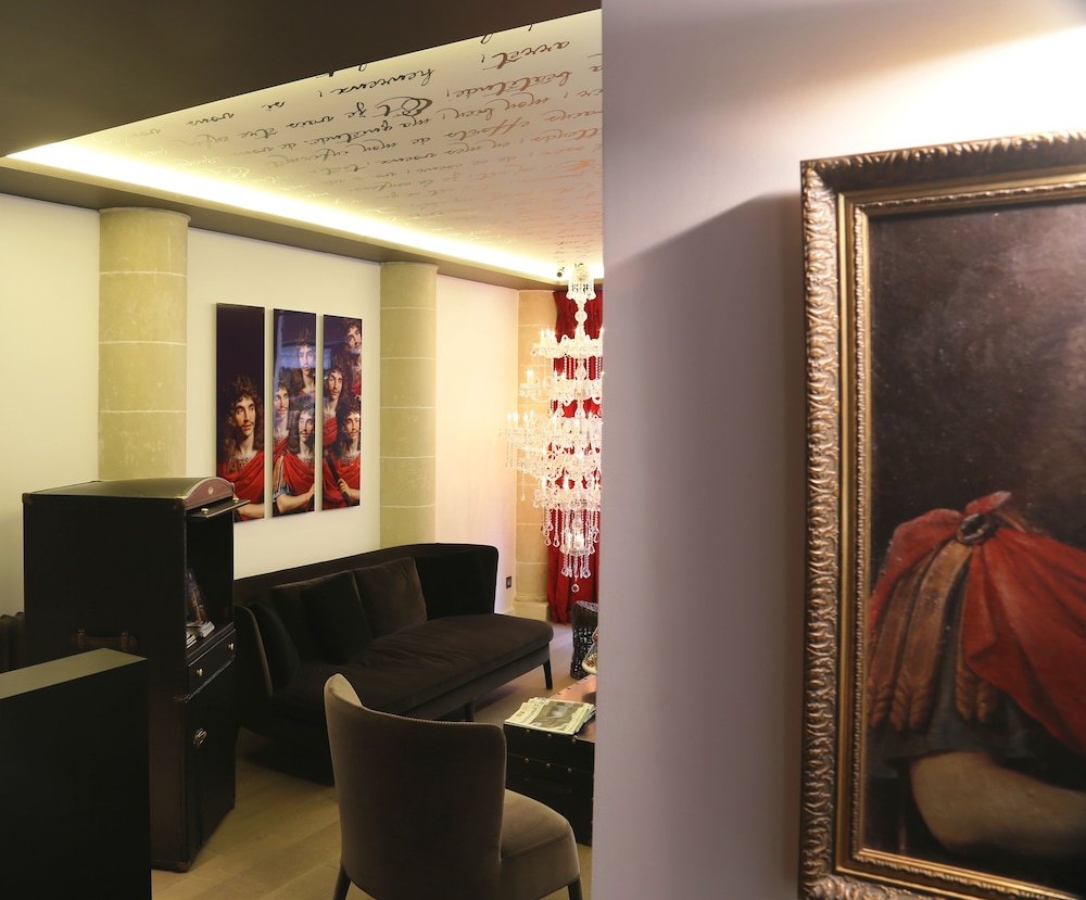 Hotel Moliere 62/71