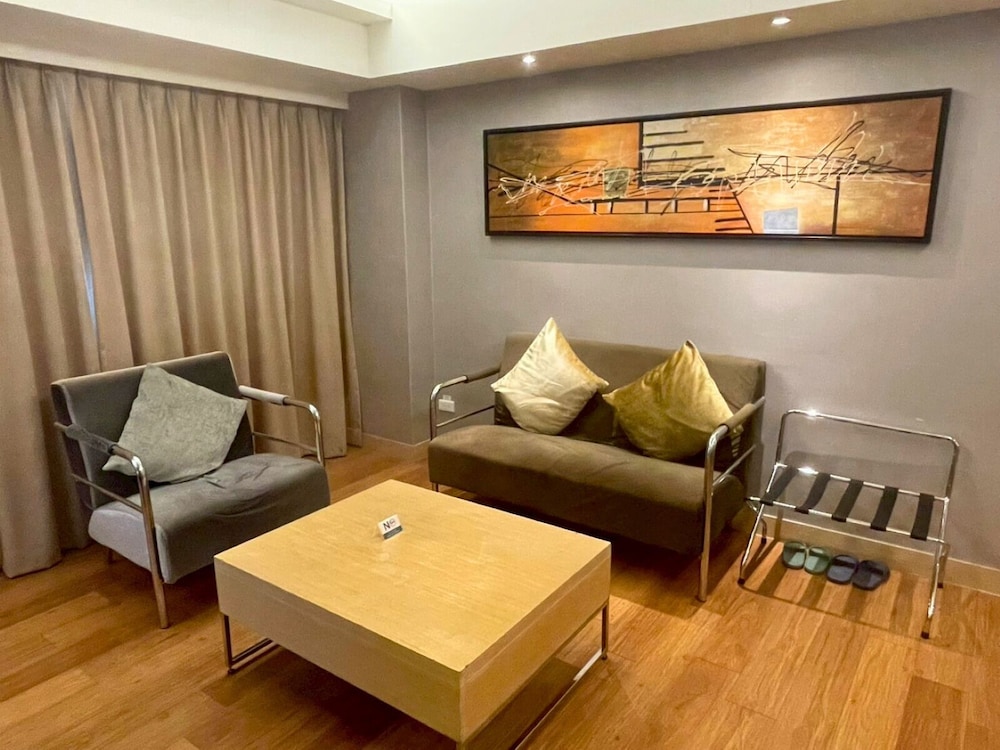 Delton Hotel 49/66