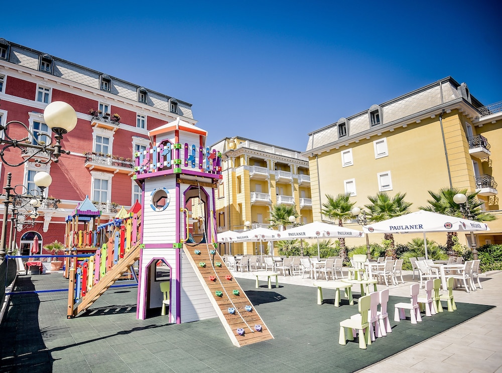 Hotel Gardenija 41/49