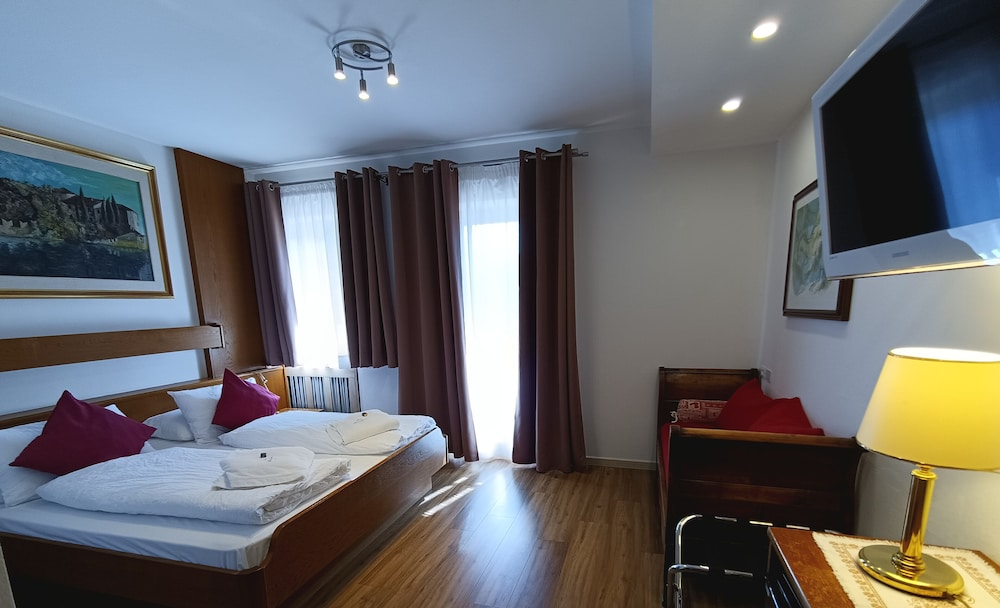 Park Hotel Arnica 22/50