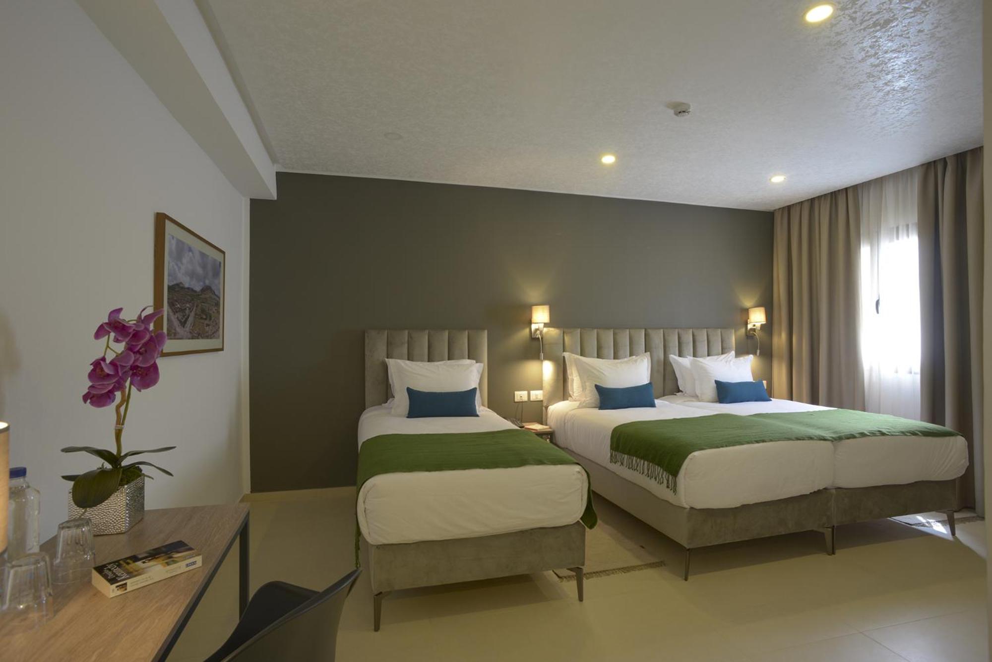 Room at Maia Hotel Suites, TUNIS