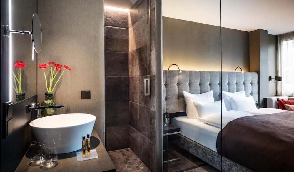 SAKS Urban Design Hotel Frankfurt 12/50