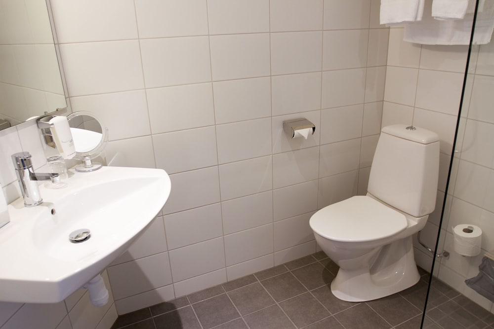 Quality Hotel Royal Corner 70/70