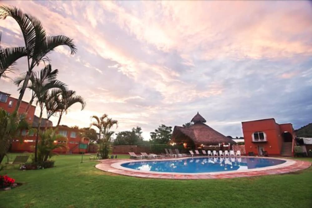 Hotel Real del Valle 36/50