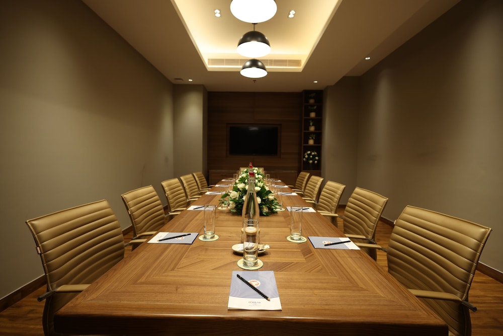 Fortune Park East Delhi 16/20
