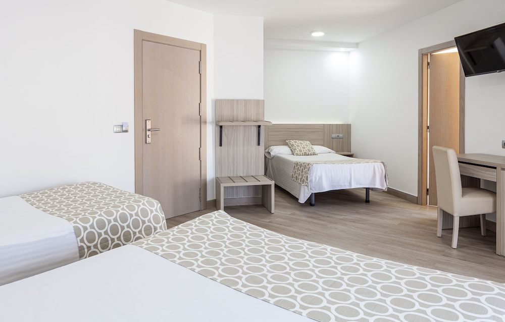Olympia Hotel Ronda II 37/66
