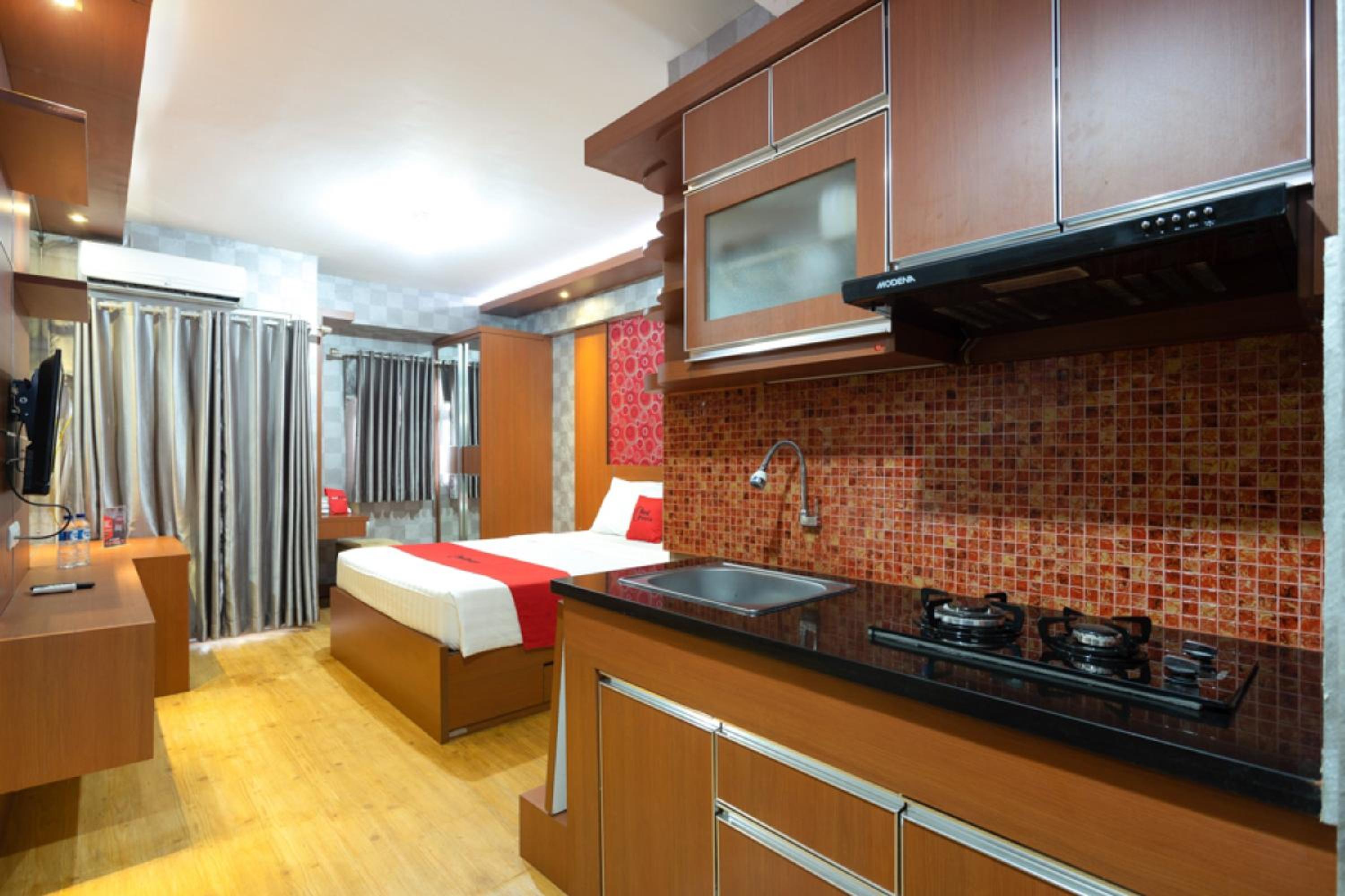 RedDoorz Apartment @ Bogor Valley 24/34