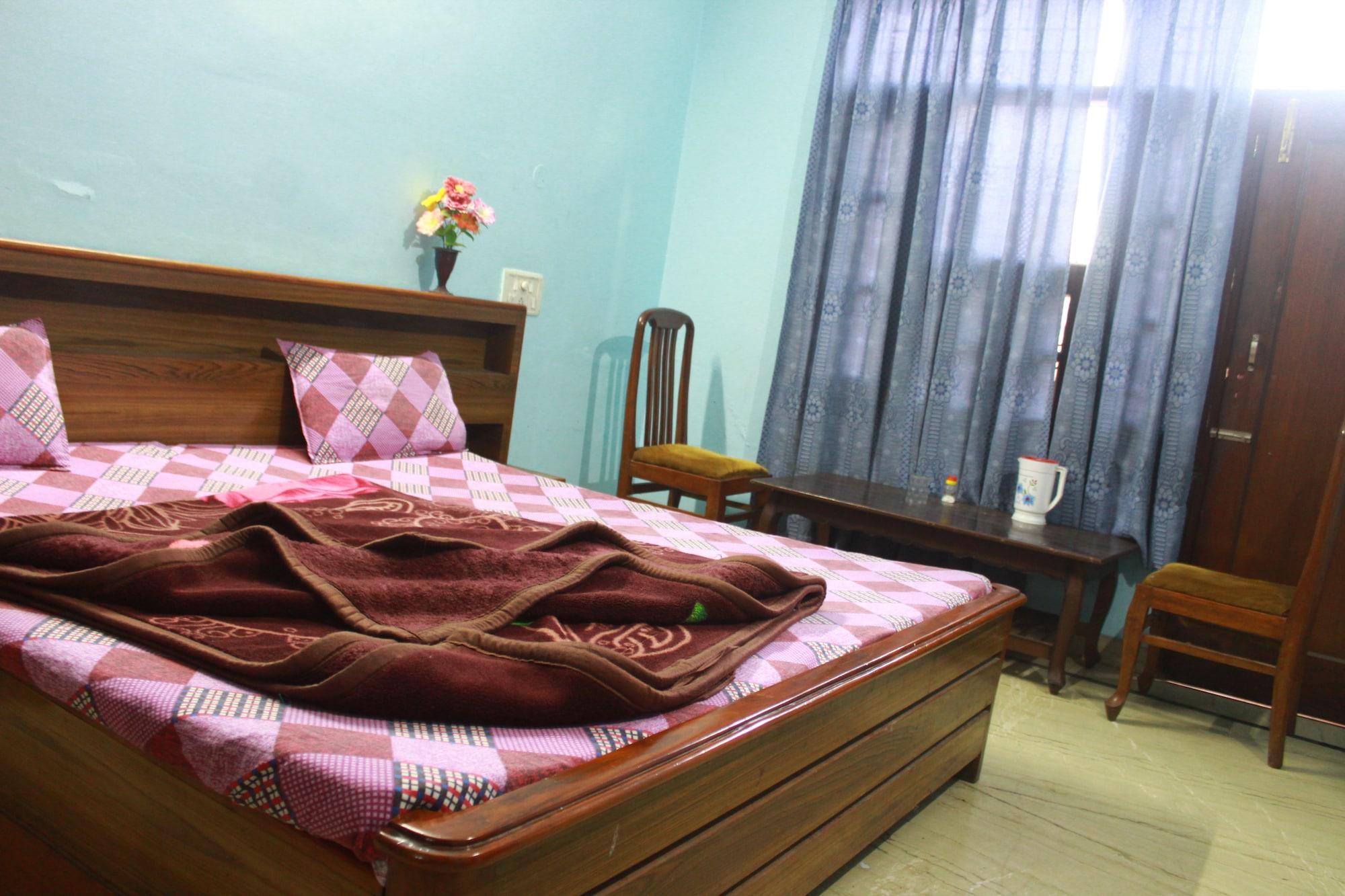Hotel Arun Palace 4/9