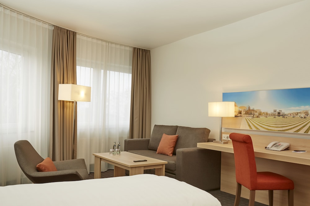 Heiner Hotel Darmstadt 16/31